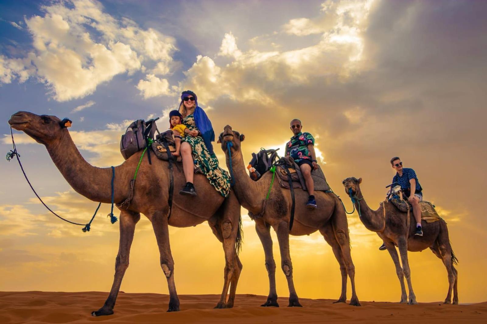 Merzouga Camel Trekking Camp Экстерьер фото